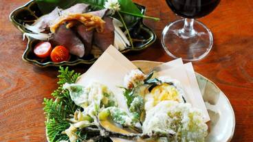 食事・飲み物 / 18