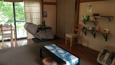 ロビー応接スペース / 3