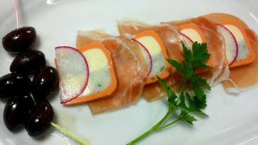 食事・飲み物 / 2