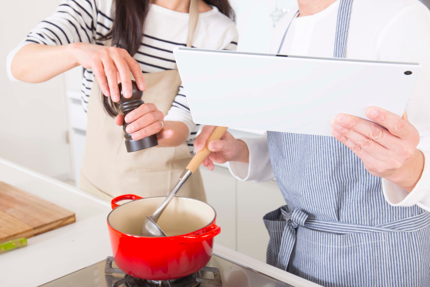 カップル料理イメージ