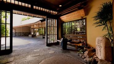 エントランス② / 2