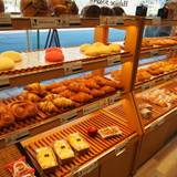 箱根ベーカリー 箱根湯本本店（ハコネベーカリー）