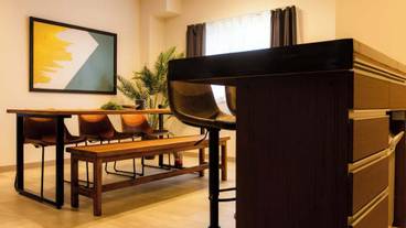 客室内のダイニングエリア / 6