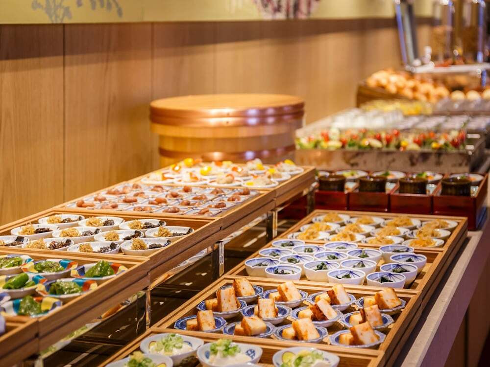 朝食