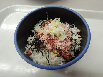 「北大生協の食堂 中央食堂」料理 1068535 牛とろ丼
