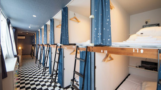 ファミリー 共同ドミトリー