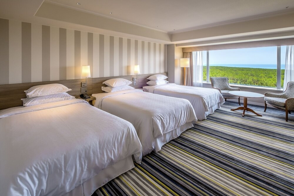 デラックストリプル