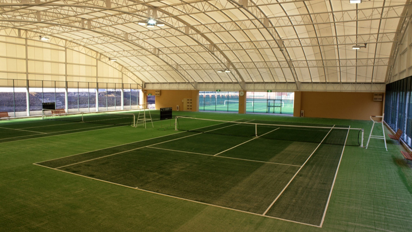 天気が悪くてもテニスが楽しめる♪4263471