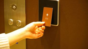 エレベーター / 1