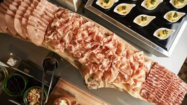 ビュッフェ / 21