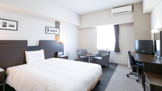 スタンダード ルーム クイーンベッド 1 台 禁煙