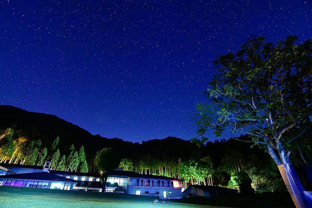 宿周辺の景色(夜)