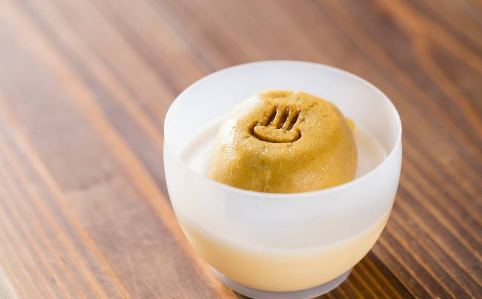 熱海に立ちよって
気ままに食べ歩き / 4