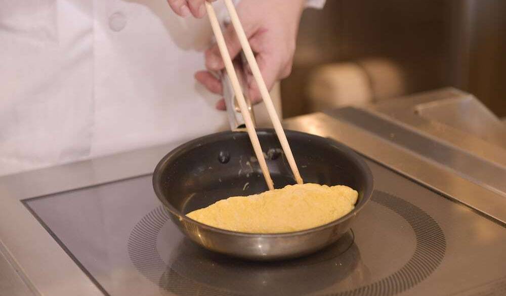 ライブキッチンで作るオムレツ / 3