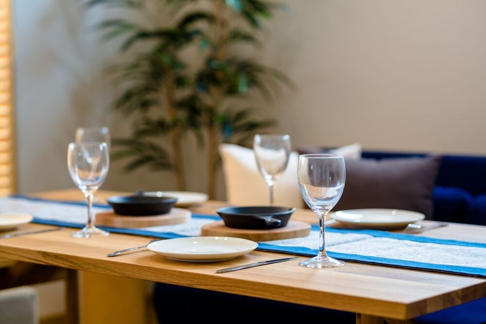 客室内のダイニングエリア