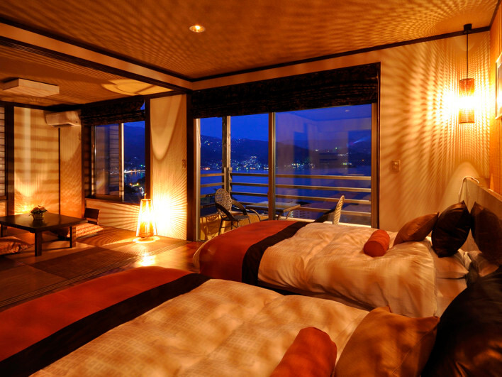 網代湾を一望できる特等席。離れの貴賓室という贅沢を味わう4025657