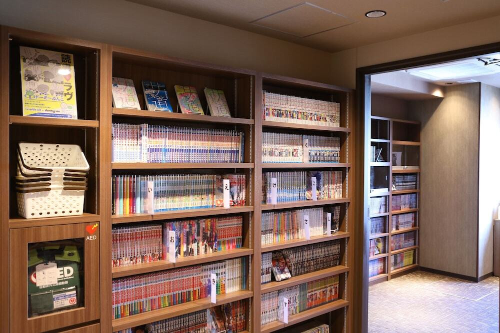 漫画を読んで温泉でのんびり。無料アイスやラーメンも4374849