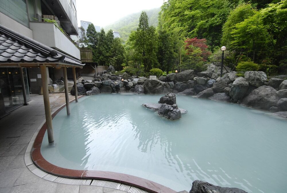 地獄谷の近く！徒歩でもアクセス◎「登別温泉 ホテル まほろば」3996860