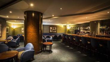 バー 「カバレロ」 / 5