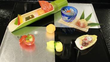 食事・飲み物 / 21