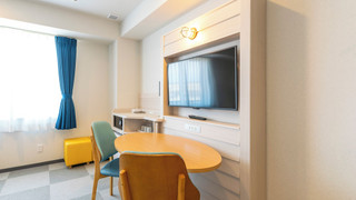 トリプルルーム シングルベッド 3 台 禁煙