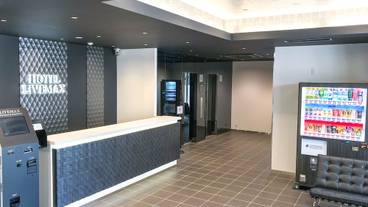 ロビー応接スペース / 3