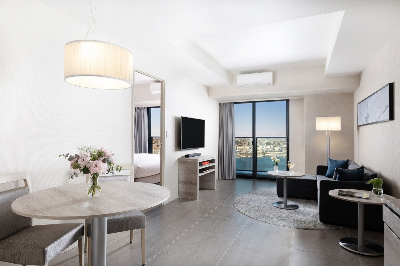 憧れのベイフロント暮らしを体験♪夜景を見ながらパーティーを3931454