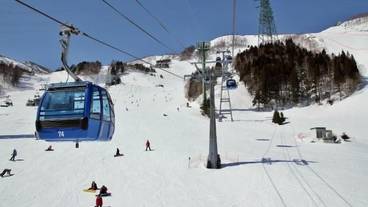 スノー スポーツとスキー / 1