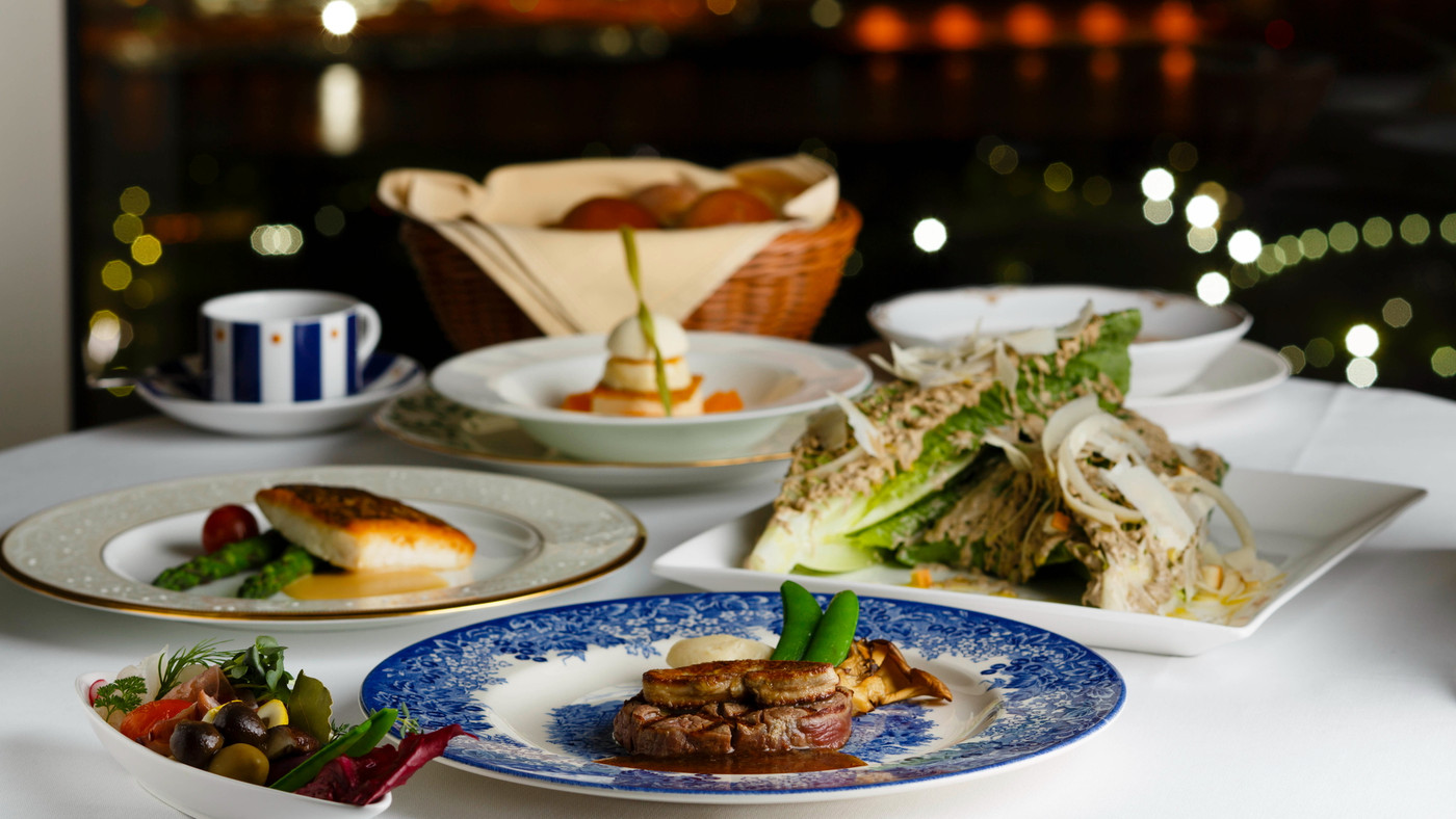 駅直結のシティホテルで、みなとみらいの景色を独り占め4252454