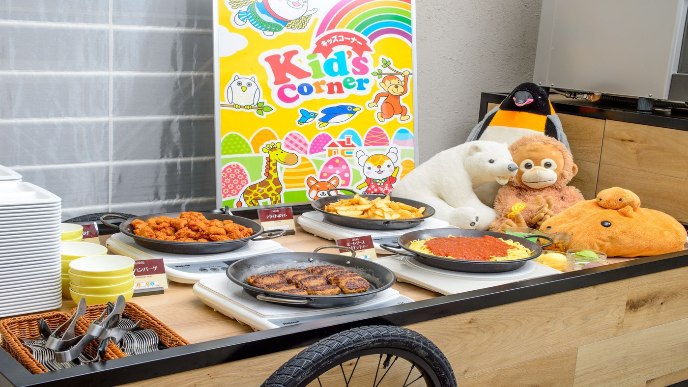 和室にキッズメニューのあるビュッフェなどファミリー応援ホテル4753080