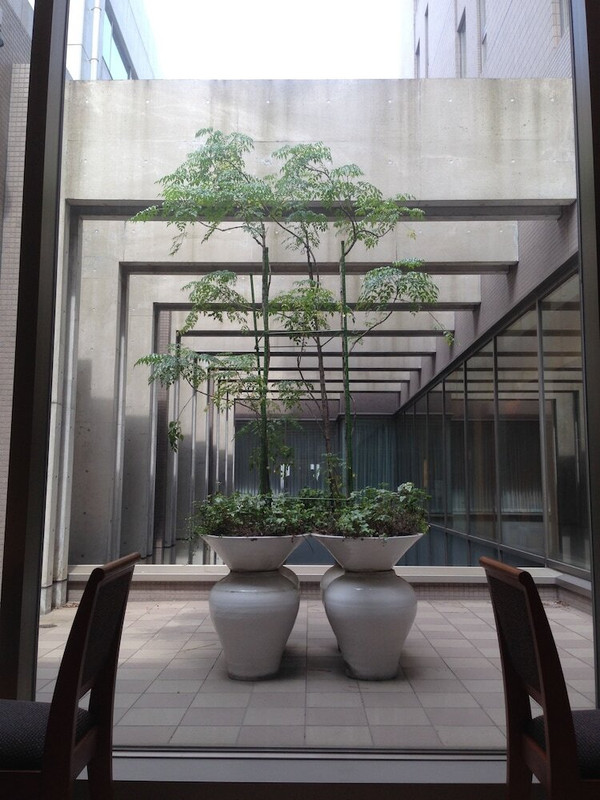 ロビー応接スペース