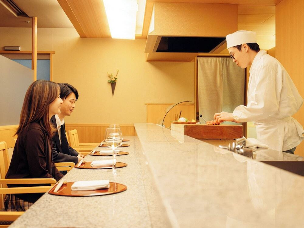 レストラン