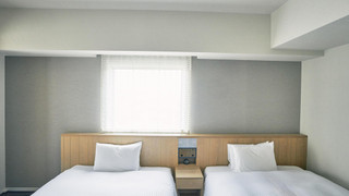 リバーサイドツイン (禁煙)