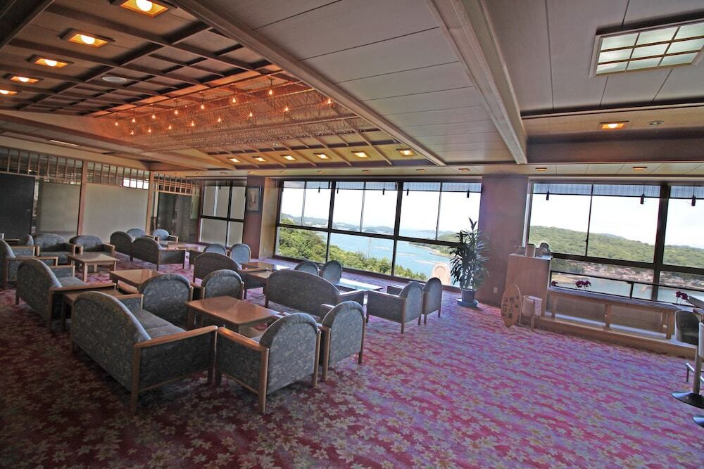 ロビー応接スペース