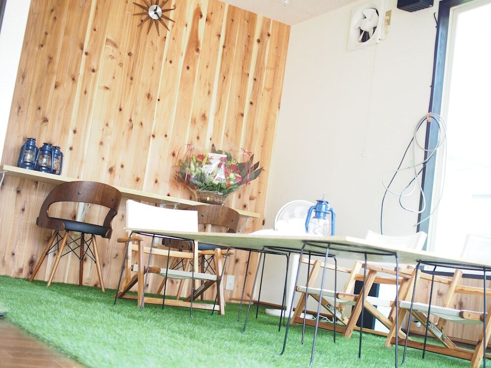 ロビーラウンジ