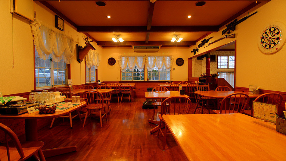 パパママはジビエ肉、子どもはお子様プレートで栄養満点の夕食！4257119