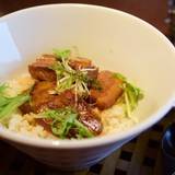 チャハヤブラン（カフェチャハヤブラン）