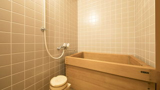 [山側]和室10畳 檜の内湯付 禁煙