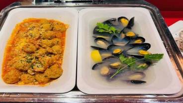 朝食ビュッフェ / 11