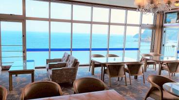 ロビー応接スペース / 2