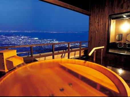 蒲郡温泉郷 天の丸 / 1