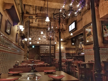 「路地裏ワイン酒場 BUENO」内観 1074320 