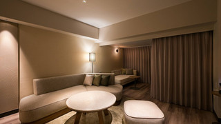 クラブコーナー・プレミアム 禁煙