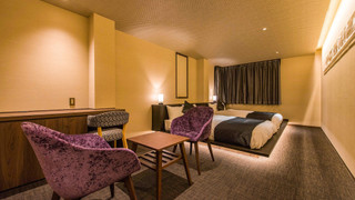 スタンダードダブルルーム (群鶴)