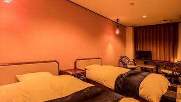 エコノミーツイン / 4