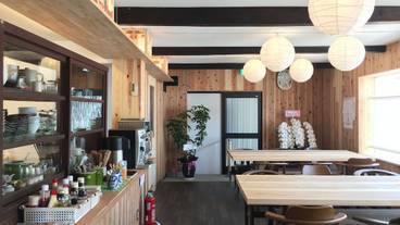 ロビー応接スペース / 2