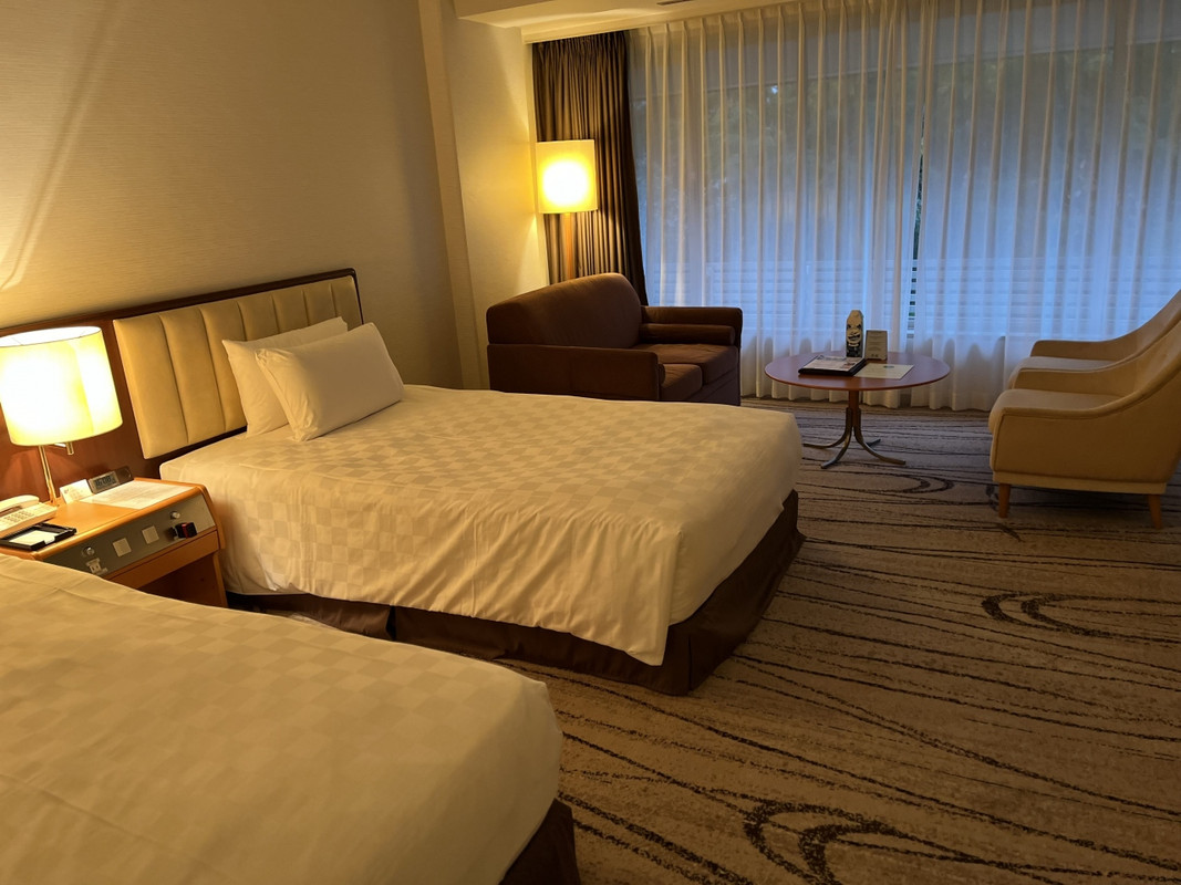 ベッドです。部屋は、ゆったりしていました。