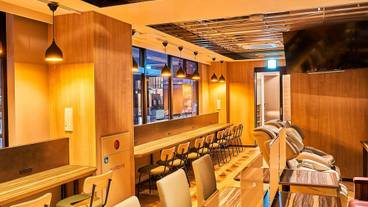 ロビー応接スペース / 11