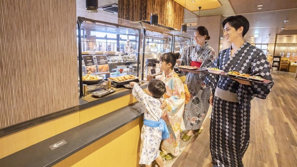 レストラン