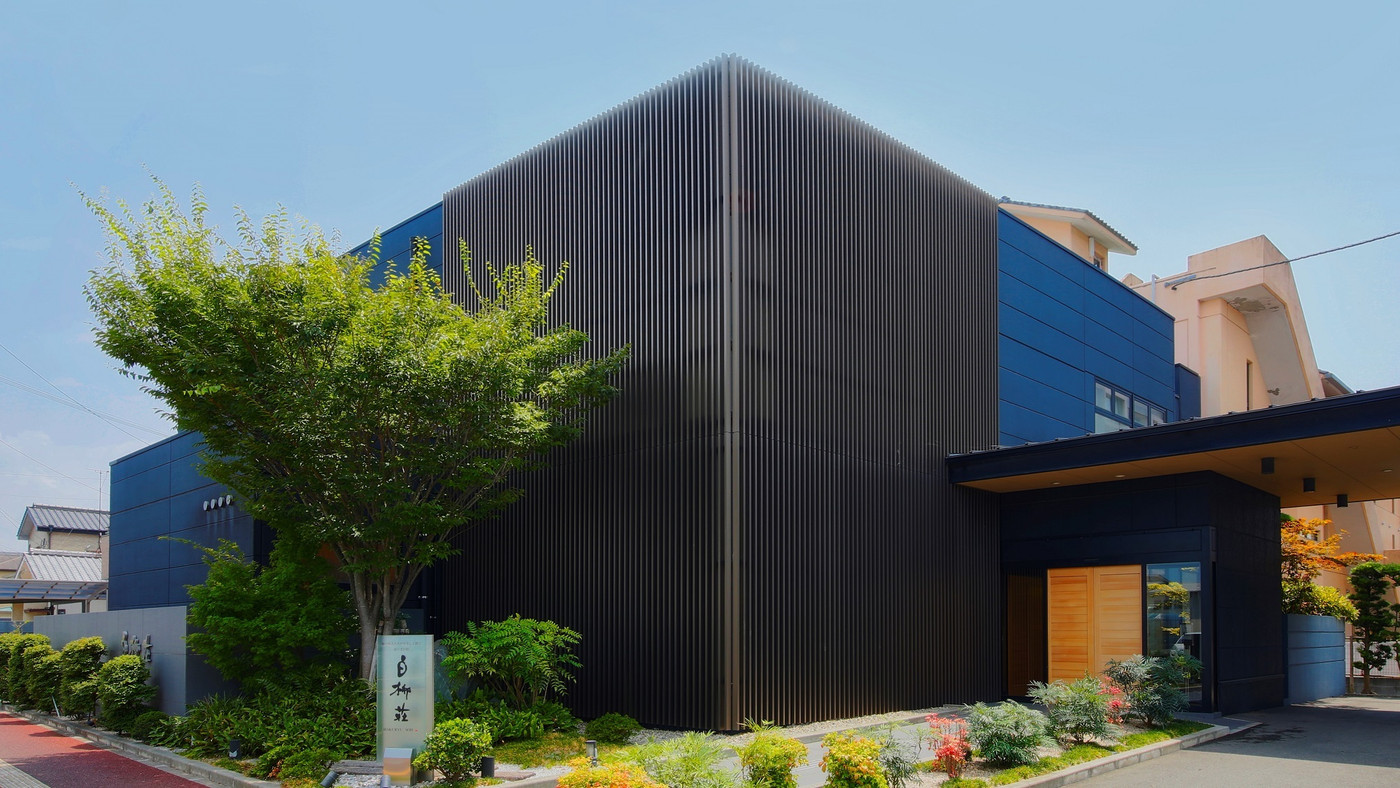 ここならではの郷土料理に舌鼓3978007